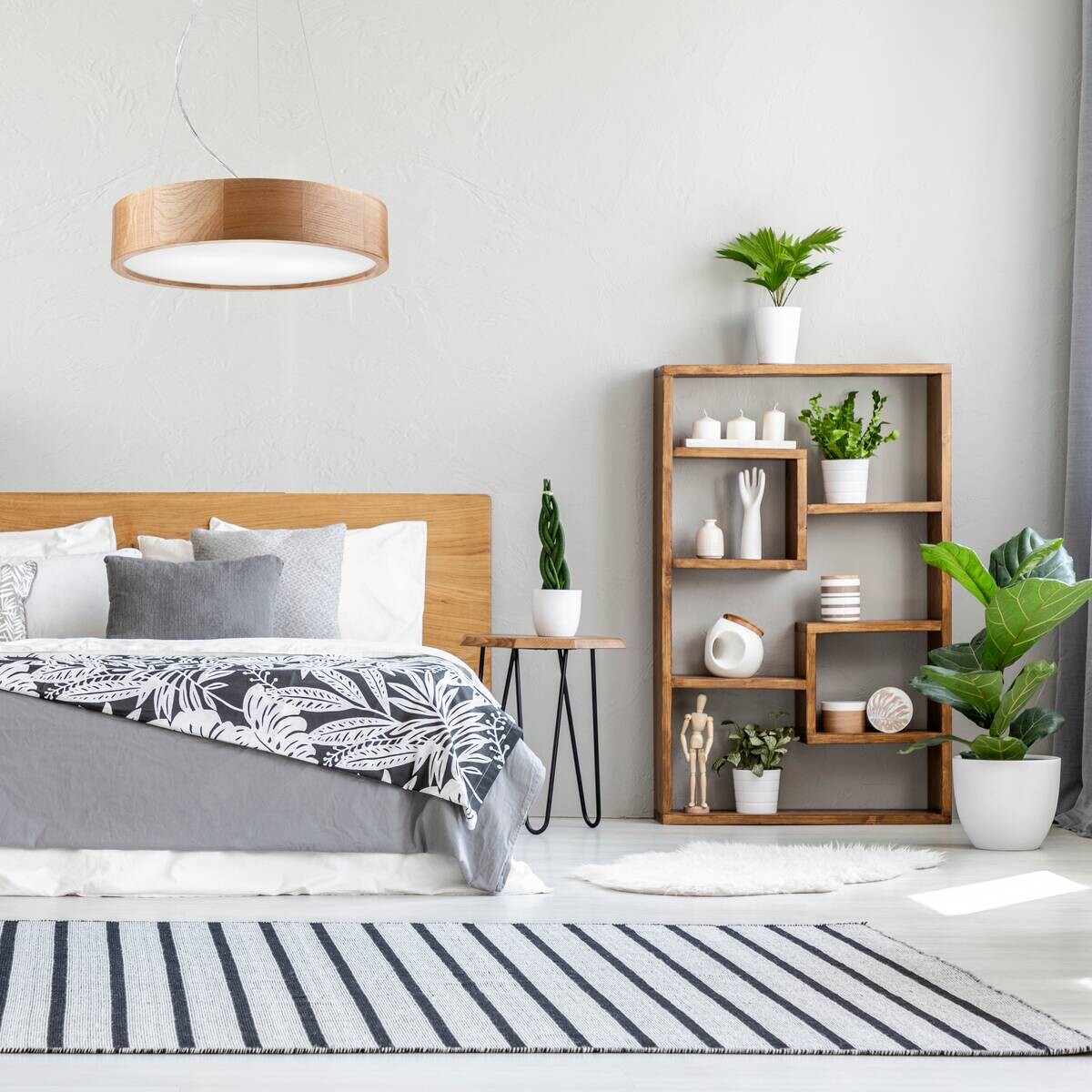 Lamkur Deckenleuchte weiß Holz Glas B/H/L: ca. 38x80x38 cm E27 2 Brennstellen