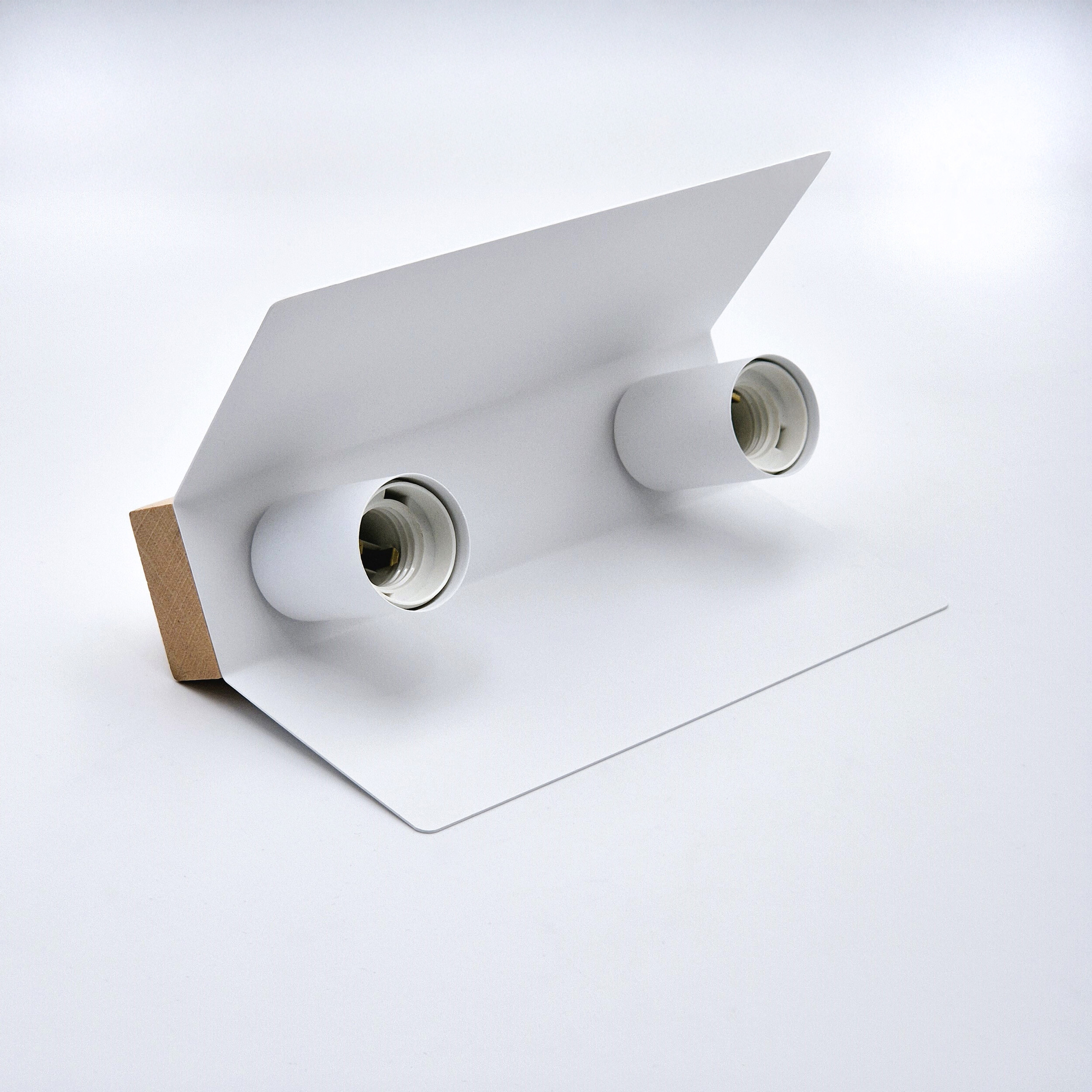 Lamkur Deckenleuchte weiß Eiche Stahl Glas B/H/L: ca. 12x11,5x24 cm E27 2 Brennstellen