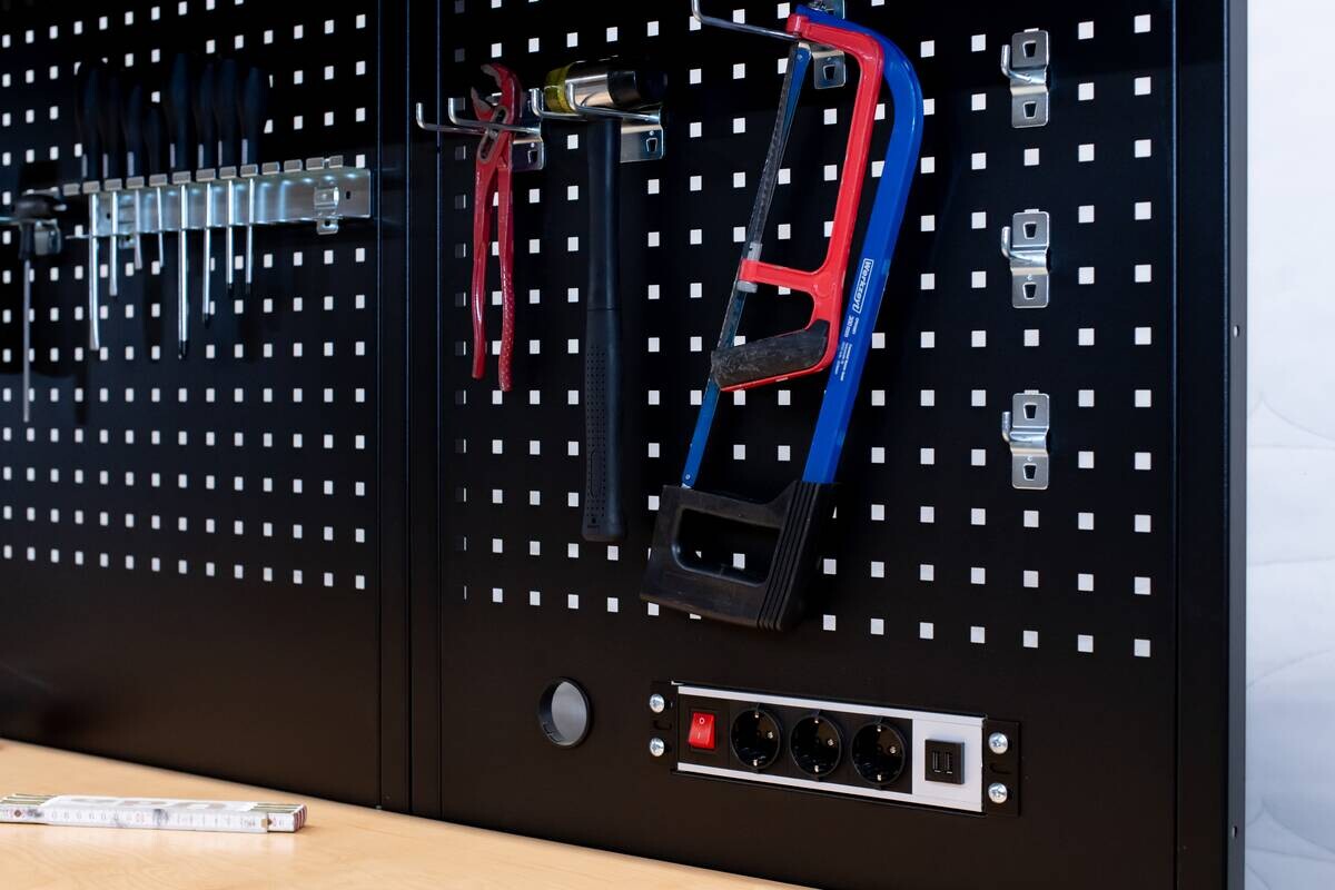 Werkstatteinrichtung EOS Blackline schwarz B/H/L: ca. 356x200x61 cm