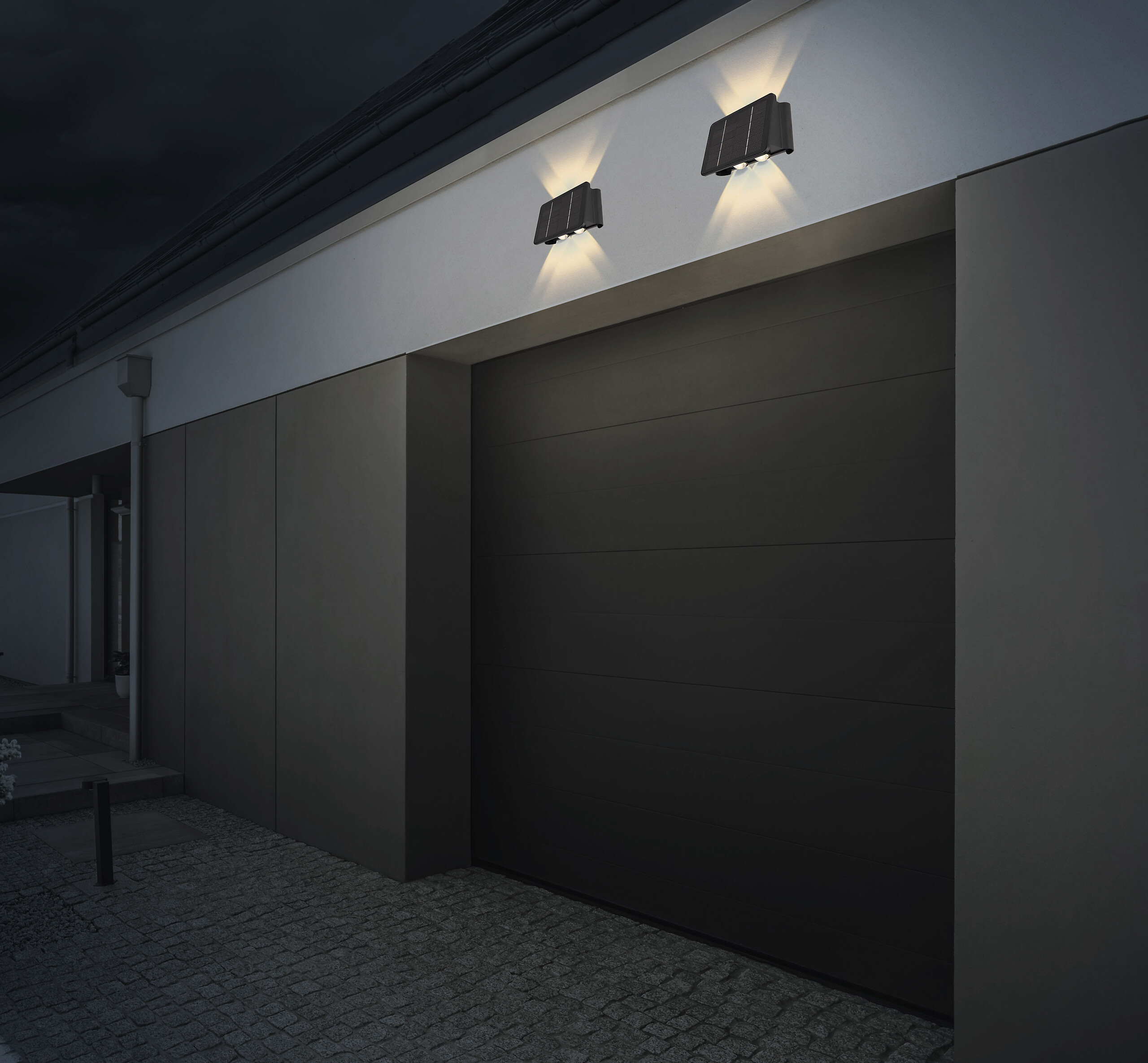 Solarleuchte klar schwarz Kunststoff H/D: ca. 10,8x15,34 cm