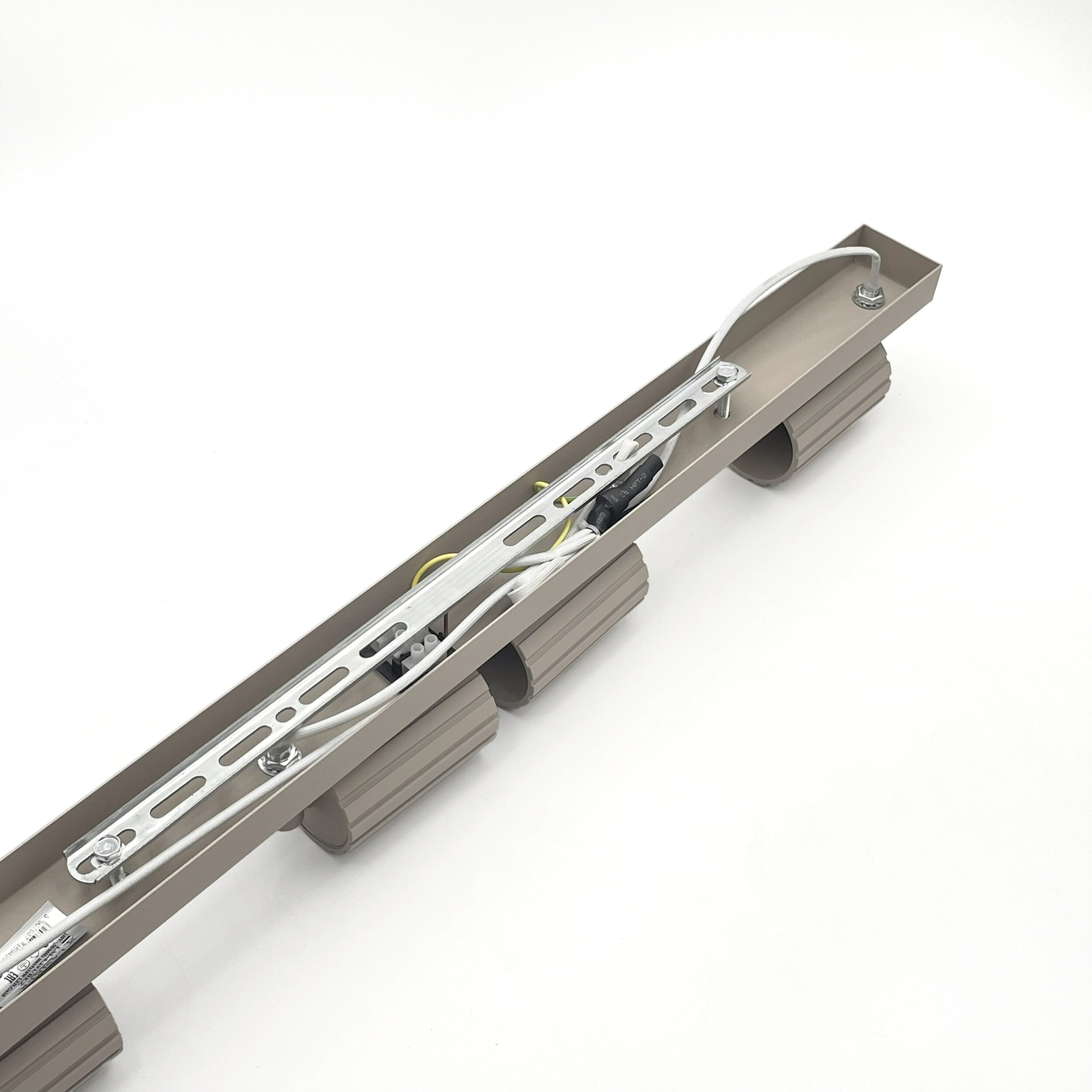 Lamkur Strahler Prisma beige Stahl B/H/L: ca. 6,5x16,5x81 cm 4 Brennstellen