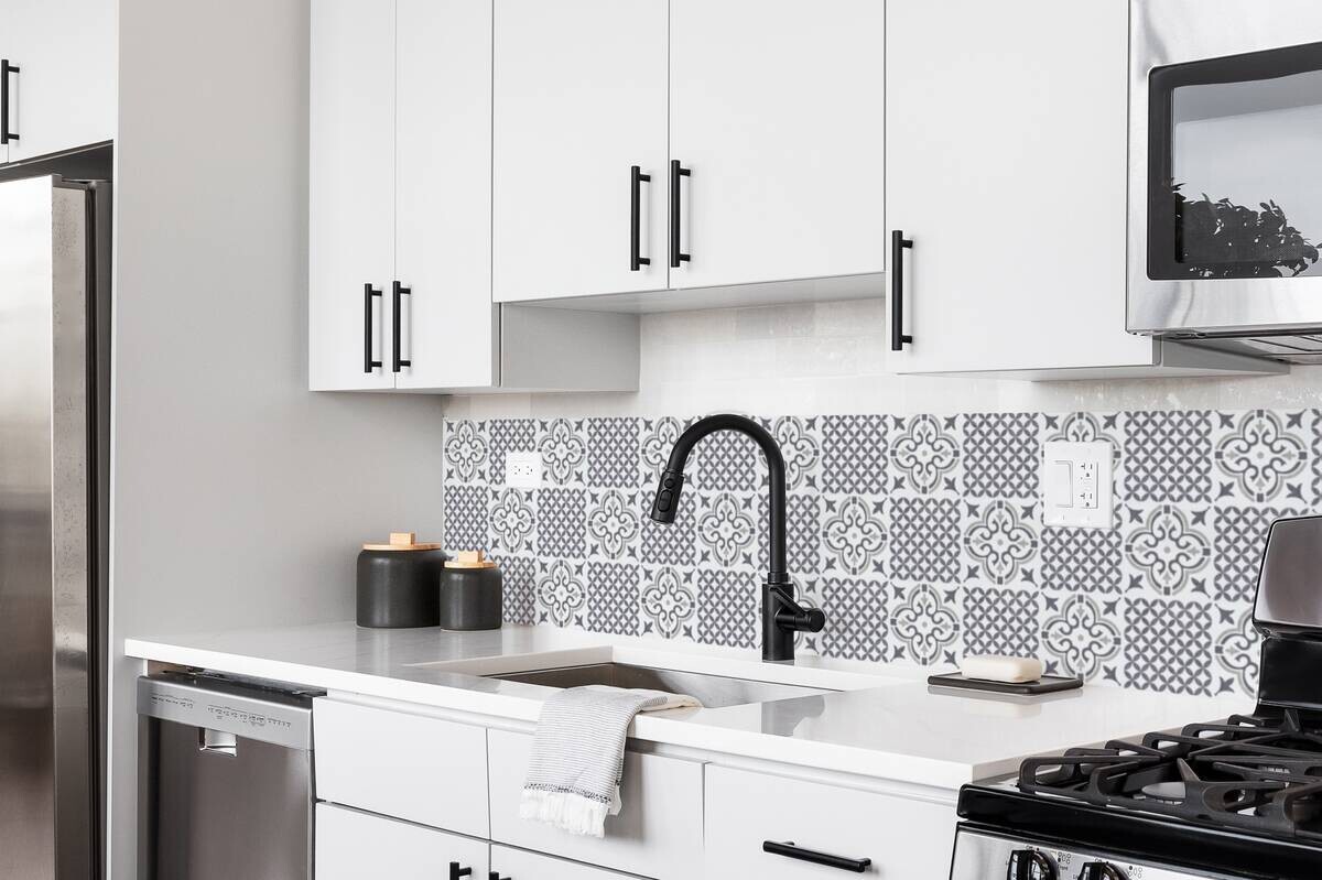 d-c-fix Wandfliese selbstklebend grau B/L: ca. 15,25x15,25 cm