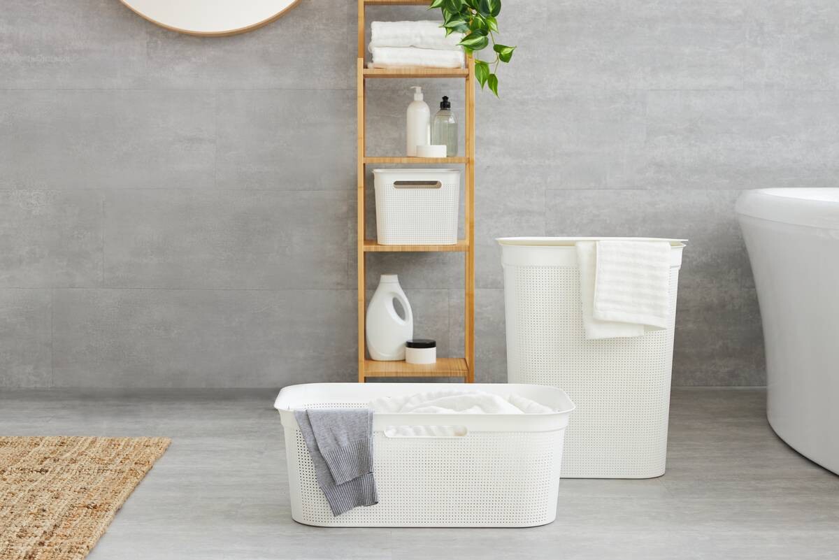 Rotho Wäschebox weiß B/H/L: ca. 34x52,9x43,1 cm