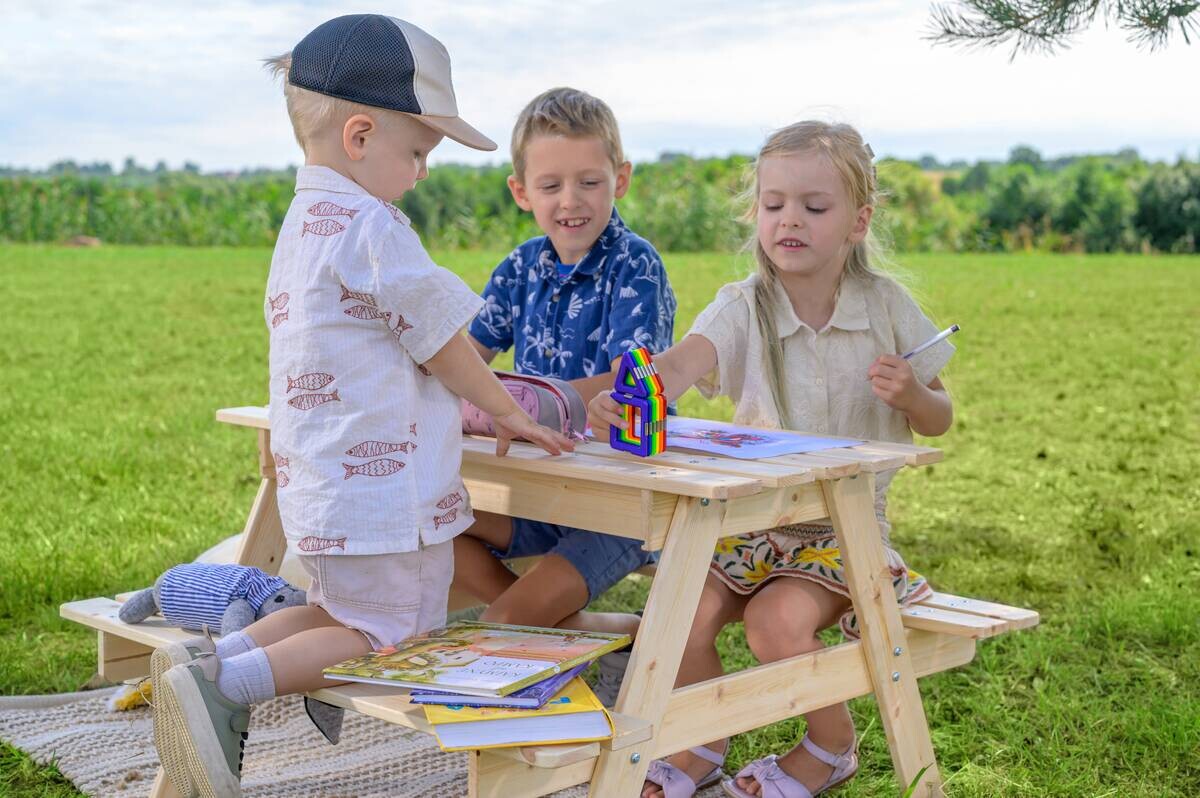 Timbela Kindersitzgarnitur M010 natur Holz B/H/L: ca. 90x50x90 cm