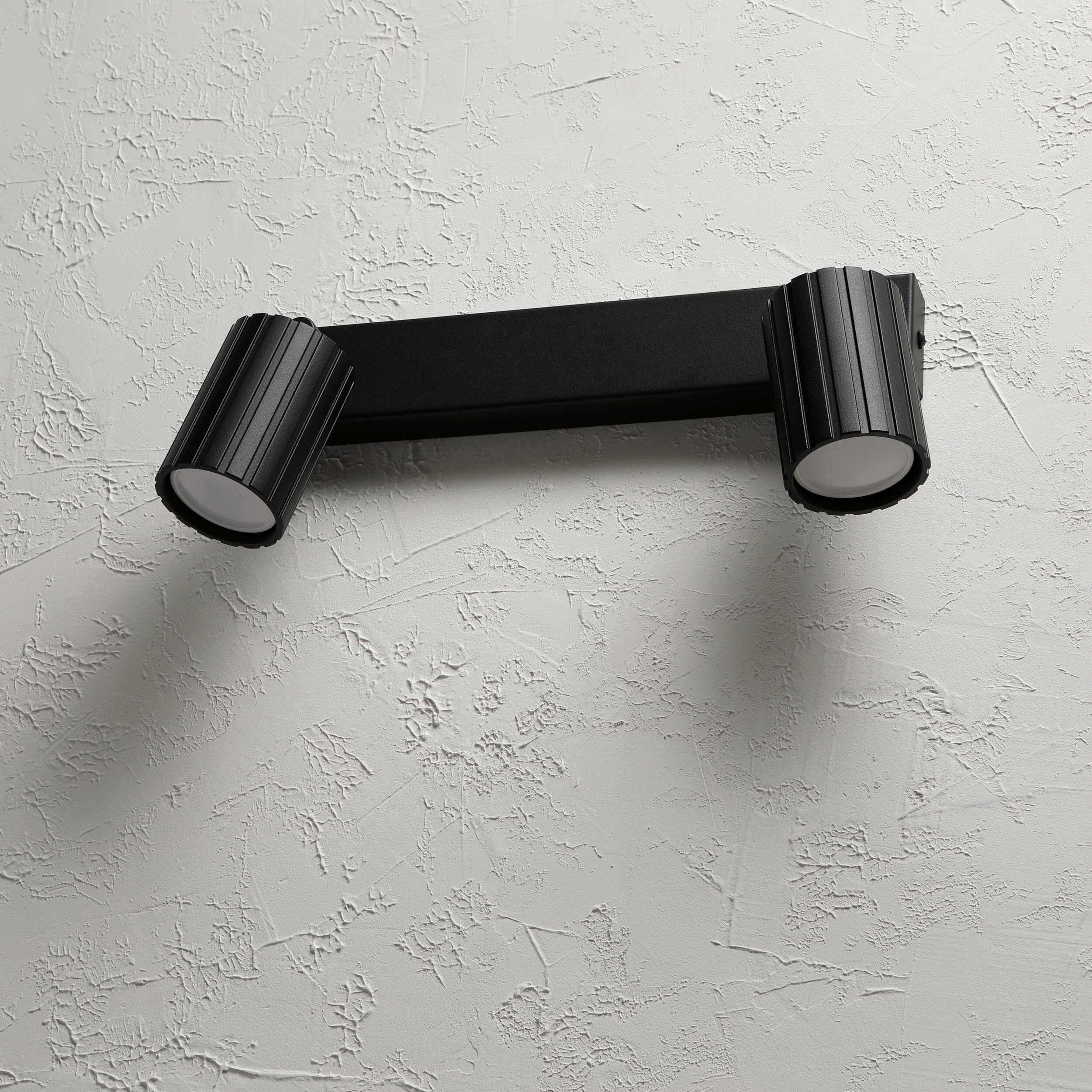 Lamkur Strahler Prisma schwarz Stahl B/H/L: ca. 6,5x16,5x30 cm 2 Brennstellen