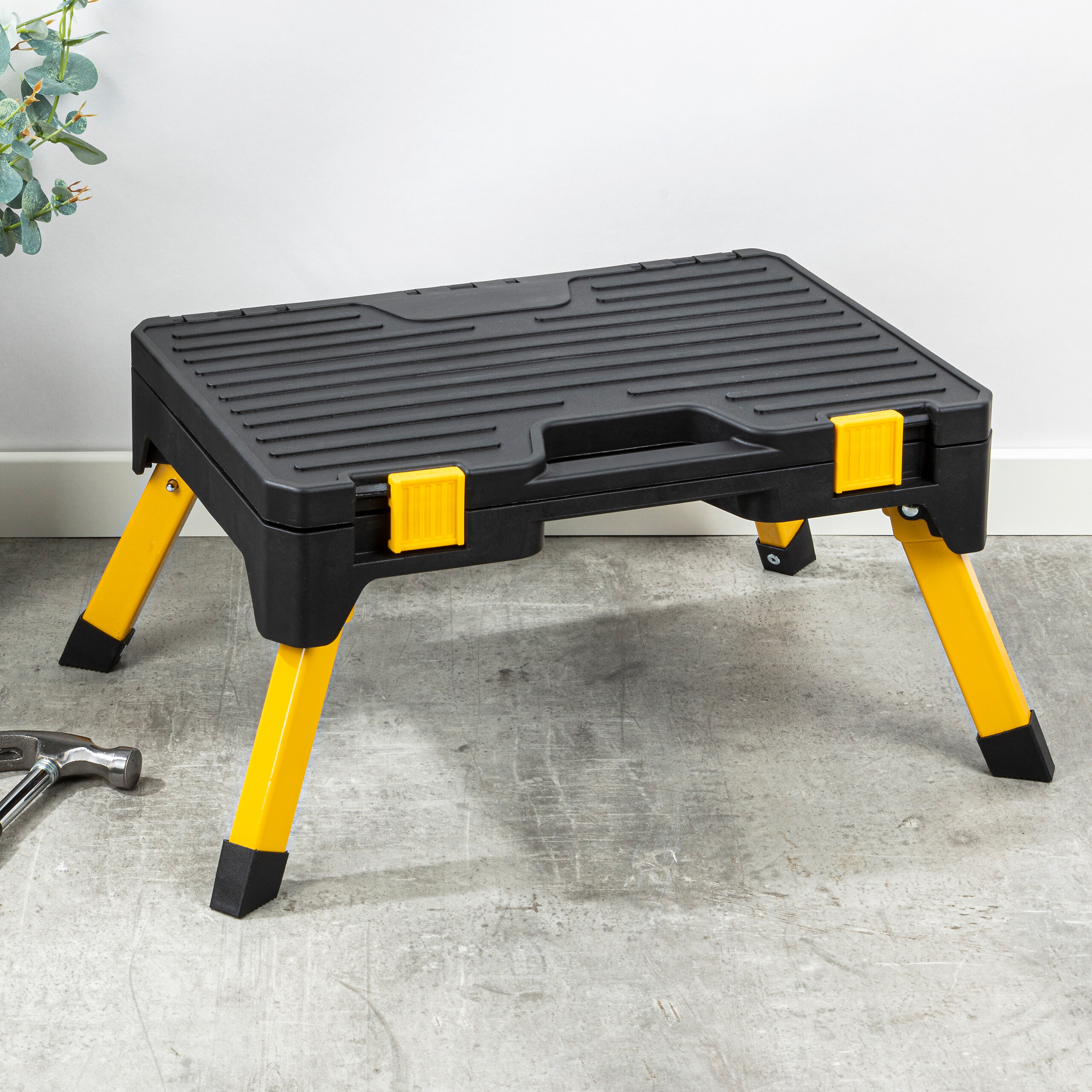 HI Klapptritt schwarz Stahl