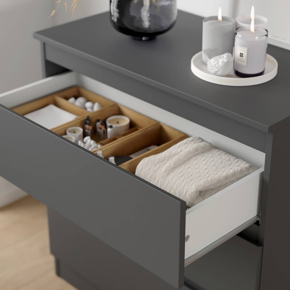 Kommode Mara schwarz B/H/T: ca. 77x80,5x42 cm