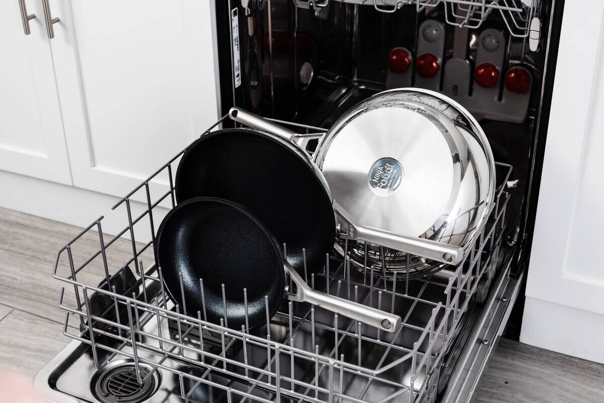 Ninja Bratpfannenset Foodi ZEROSTICK C62000EU silber Edelstahl 2 tlg.