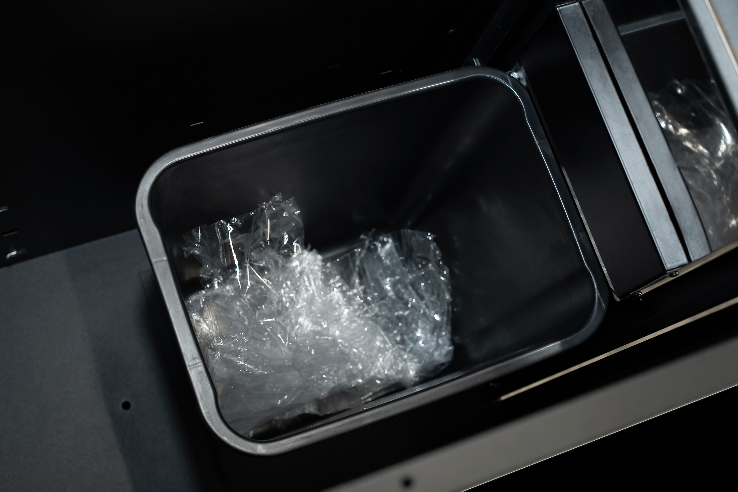 Werkstatteinrichtung EOS Blackline schwarz B/H/L: ca. 455x200x61 cm