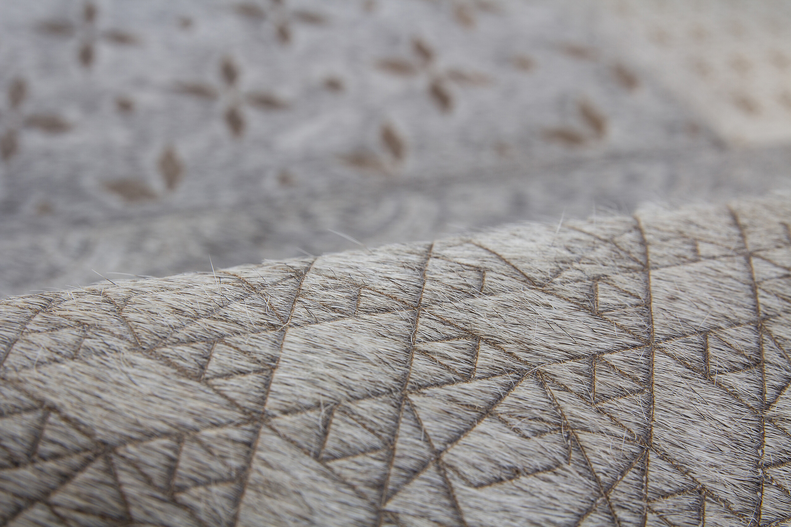 Kayoom Kurzflorteppich Gleam 560 silber B/L: ca. 160x230 cm