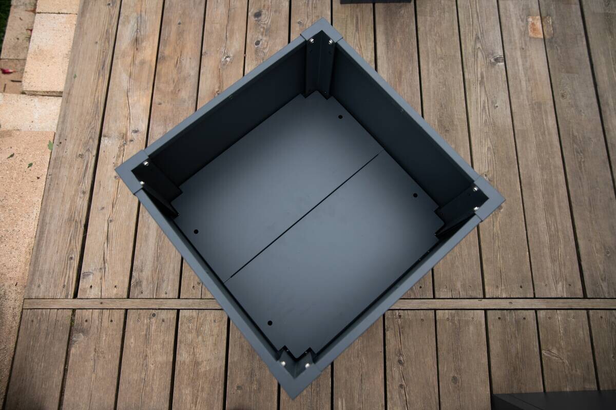 Westmann Pflanzkasten Talus anthrazit Metall B/H/L: ca. 50x50x50 cm