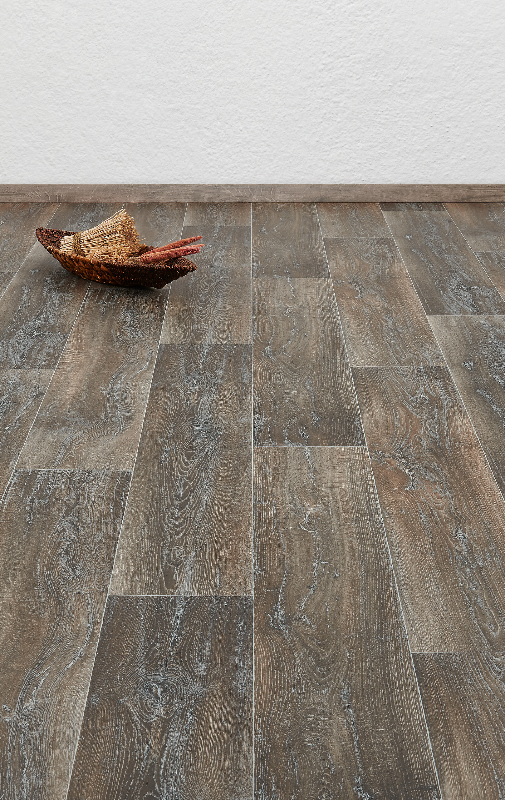 Vinylboden Quintex dunkelbraun Eiche B: ca. 500 cm pro m²