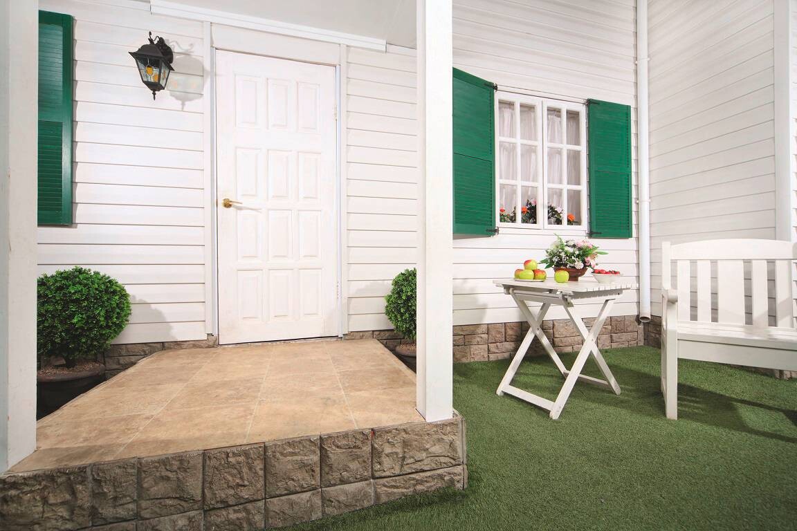 Alpina Weißlack für Türen & Fenster weiß seidenmatt ca. 2 l