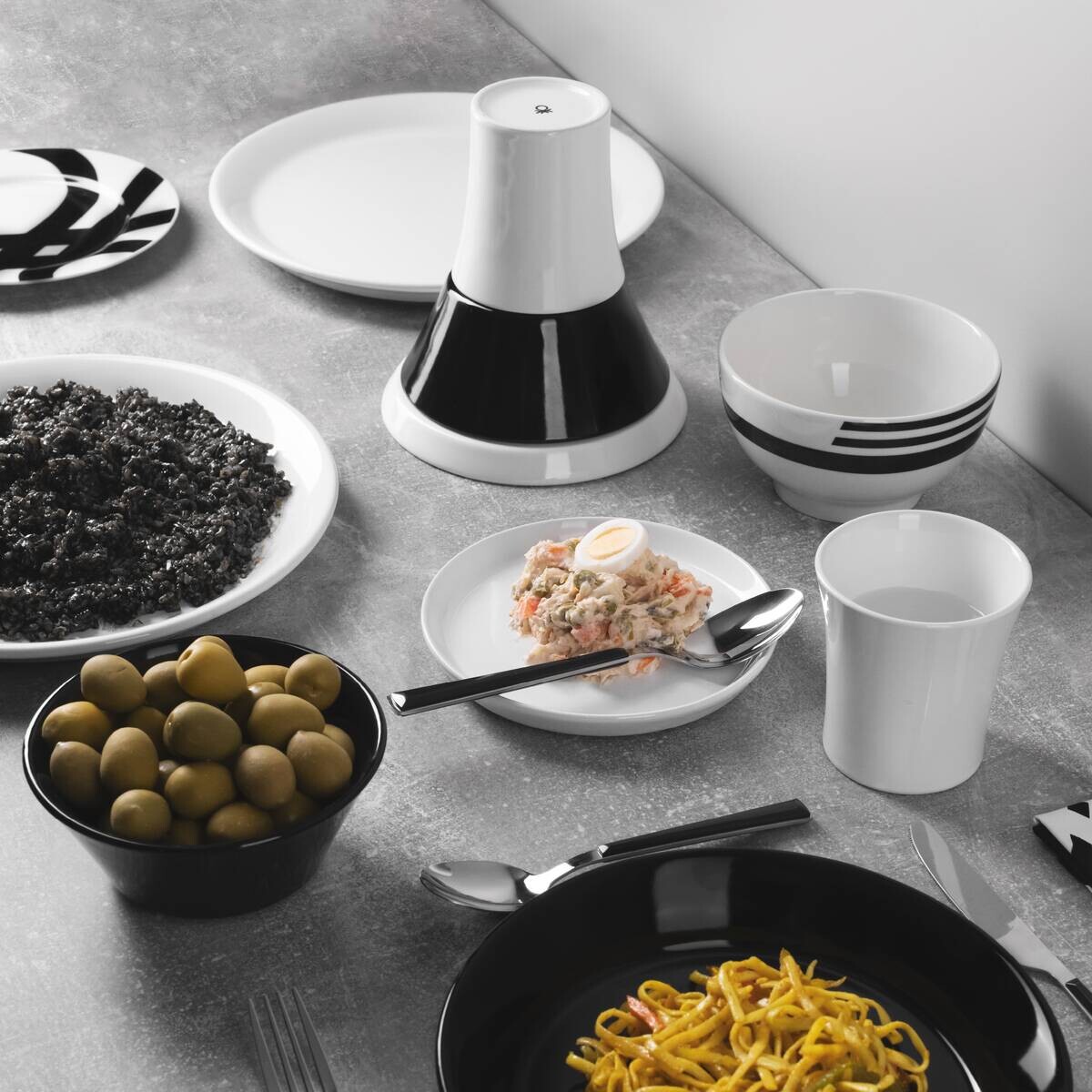 BENETTON Kombiservice Black & white schwarz Steingut 5 tlg.
