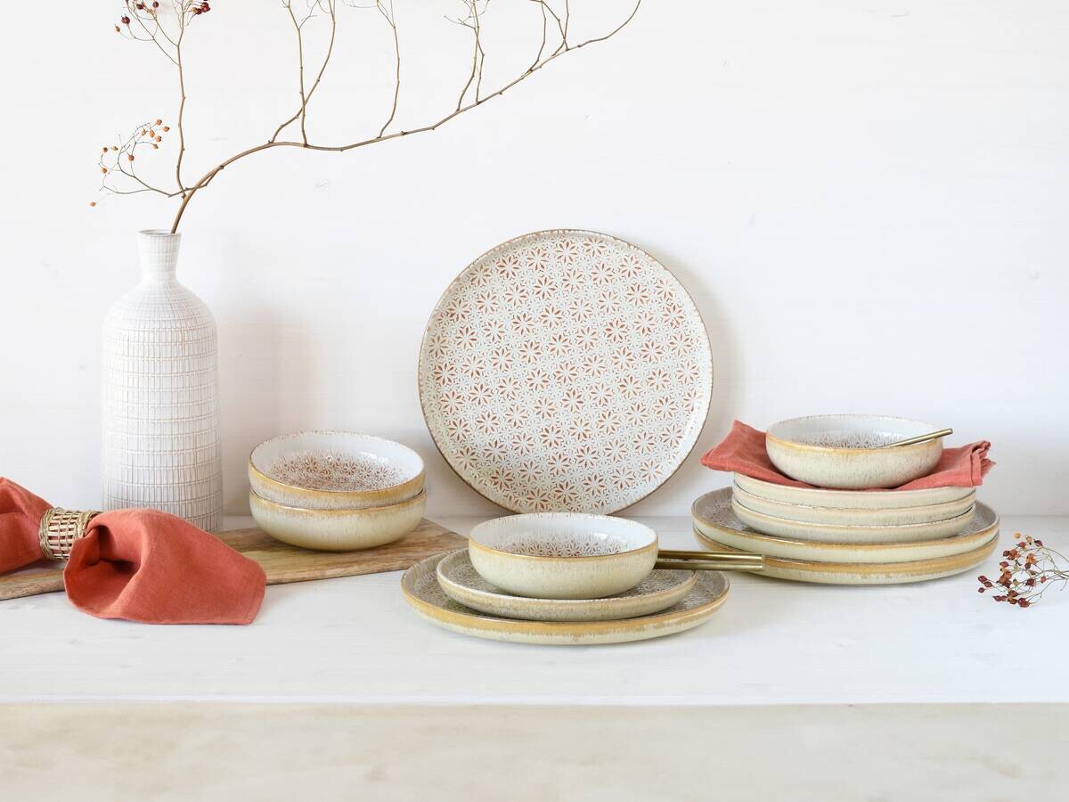 CreaTable Tafelservice Uno Emiliana rot Steinzeug 12 tlg. CreaTable Tafelservice Uno Emiliana rot Steinzeug 12 tlg.