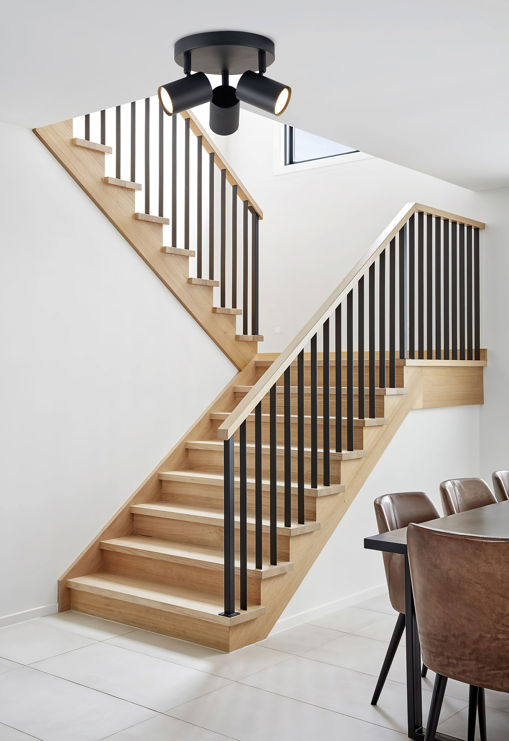 POCOline Spotbalken Thanina schwarz Metall H/D: ca. 12x27,5 cm GU10 3 Brennstellen