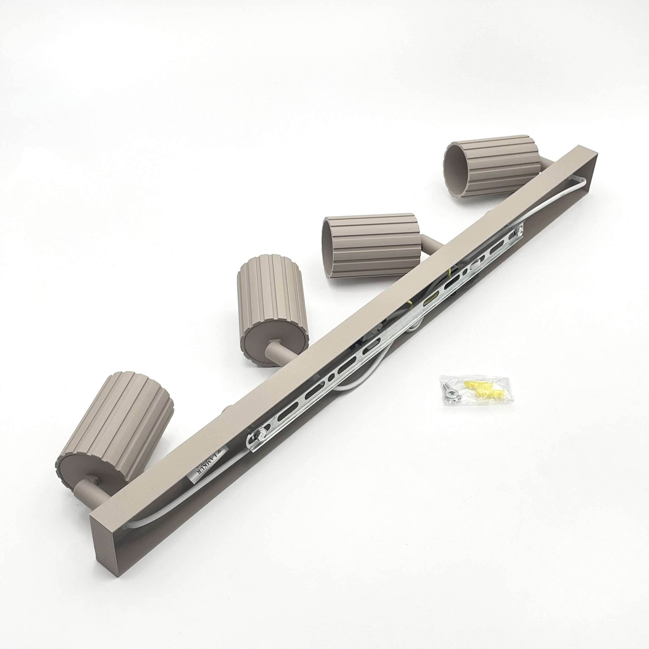 Lamkur Strahler Prisma beige Stahl B/H/L: ca. 6,5x16,5x81 cm 4 Brennstellen