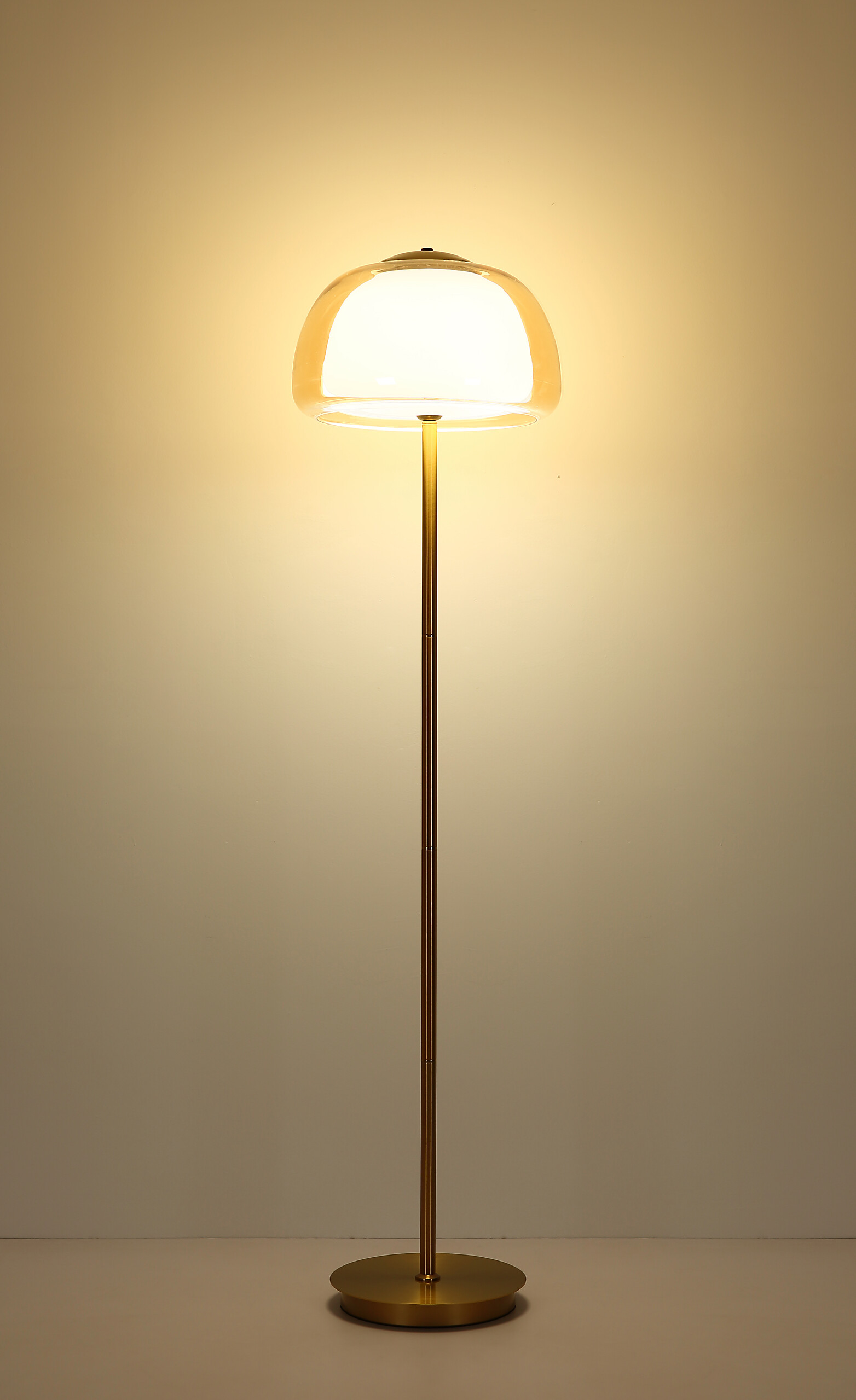 GLOBO Stehleuchte gold Metall Glas B/H/L: ca. 44x37x44 cm