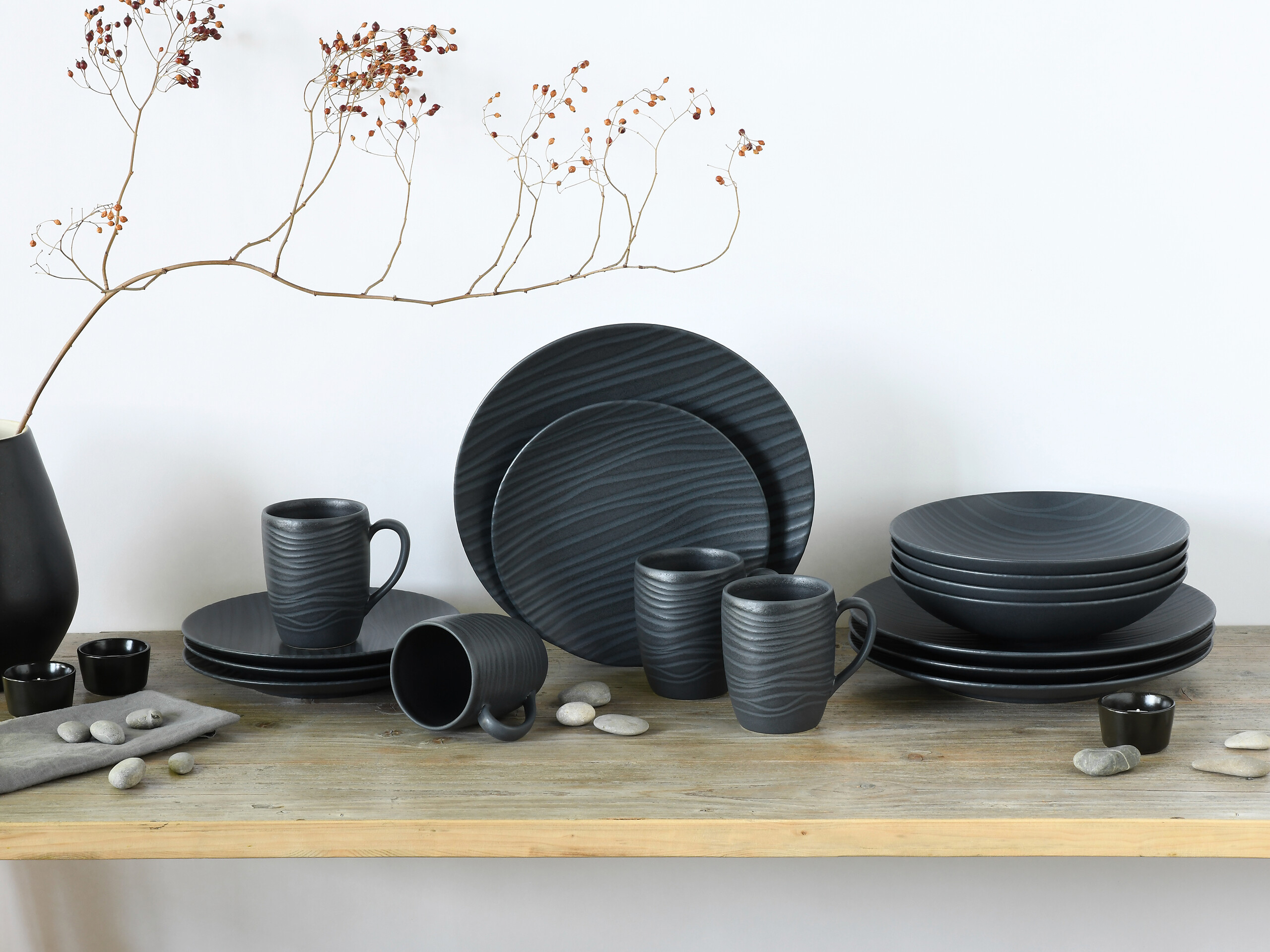 CreaTable Kombiservice Waves schwarz Steinzeug 16 tlg.