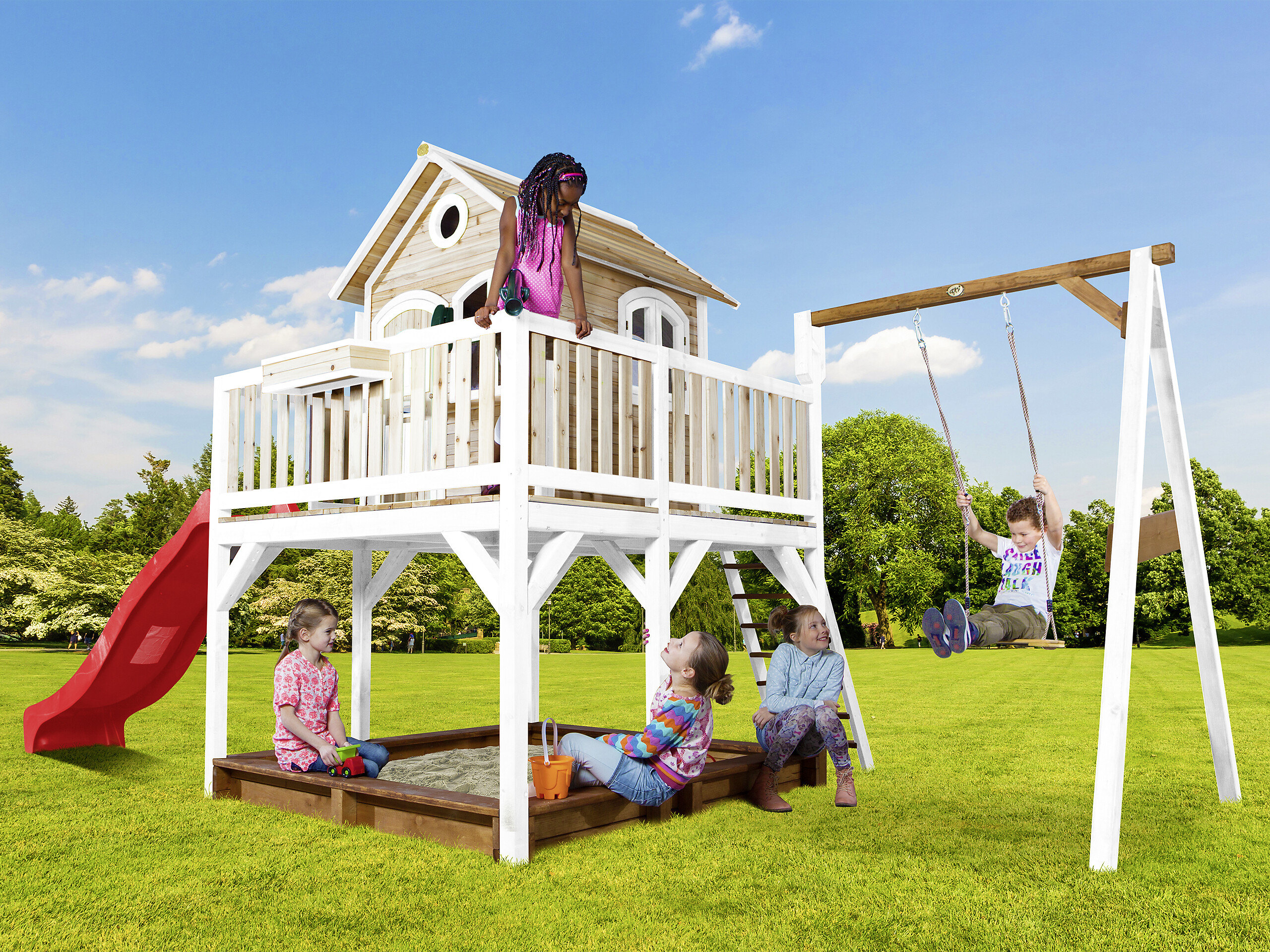 AXI Spielhaus Liam braun B/H/L: ca. 541x291x277 cm