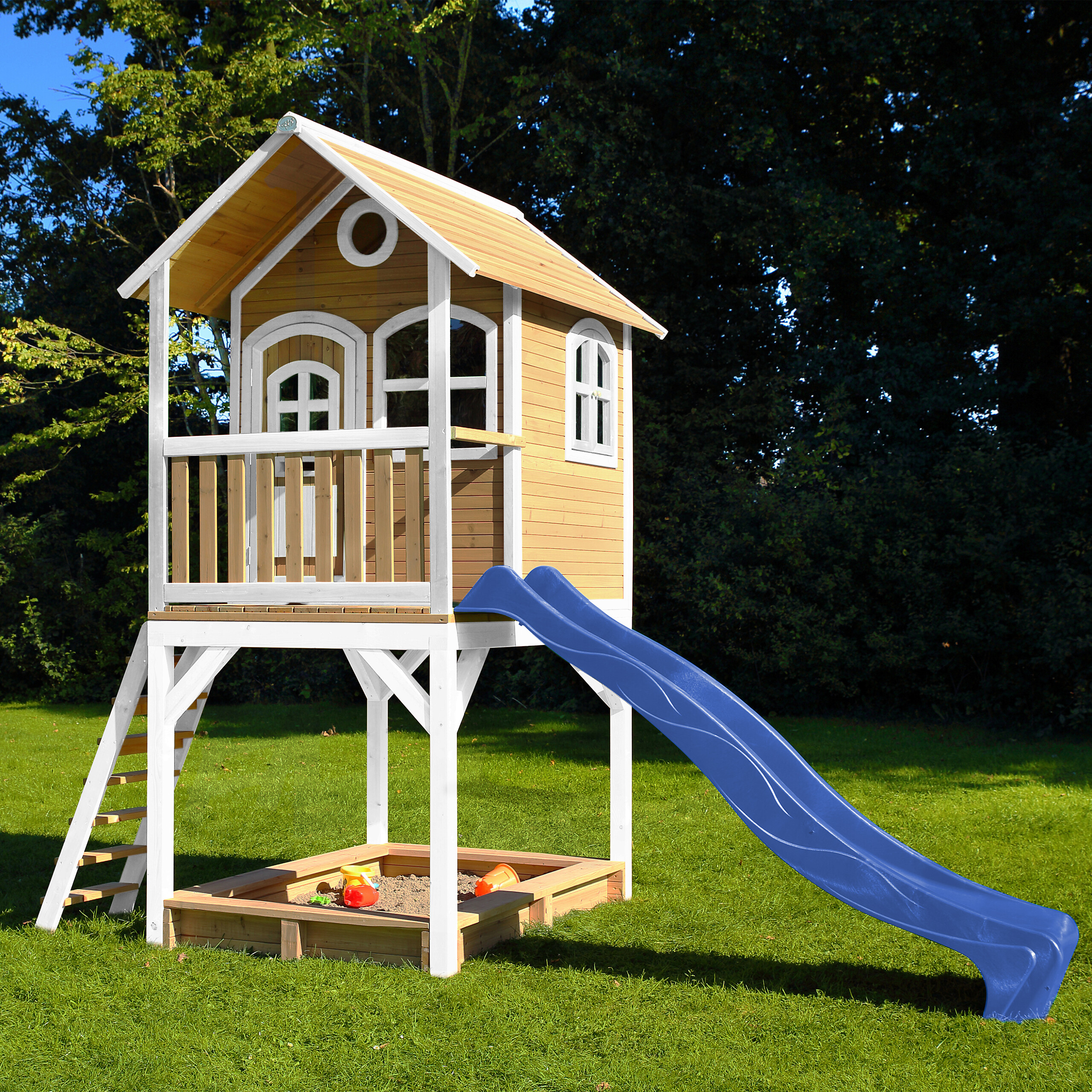 AXI Spielhaus Sarah braun B/H/L: ca. 370x291x191 cm