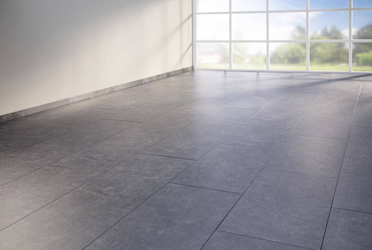 EGGER Laminatboden Fliese anth. ca. 2,5349 m² im Paket  B/L: ca. 34x130,5 cm pro Paket