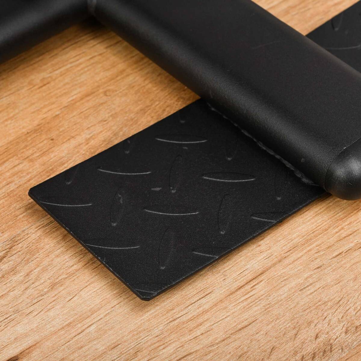 HOMCOM Kraftstation schwarz Metall B/H/L: ca. 110x210x150 cm