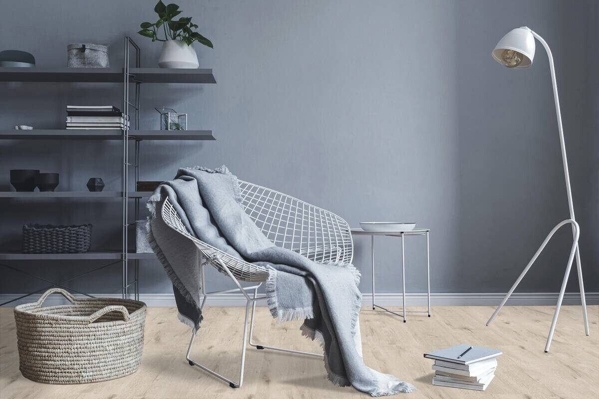 Click-Vinylboden Kindl ca. 2,782 m² im Paket  B/L: ca. 22,8x122 cm pro Paket