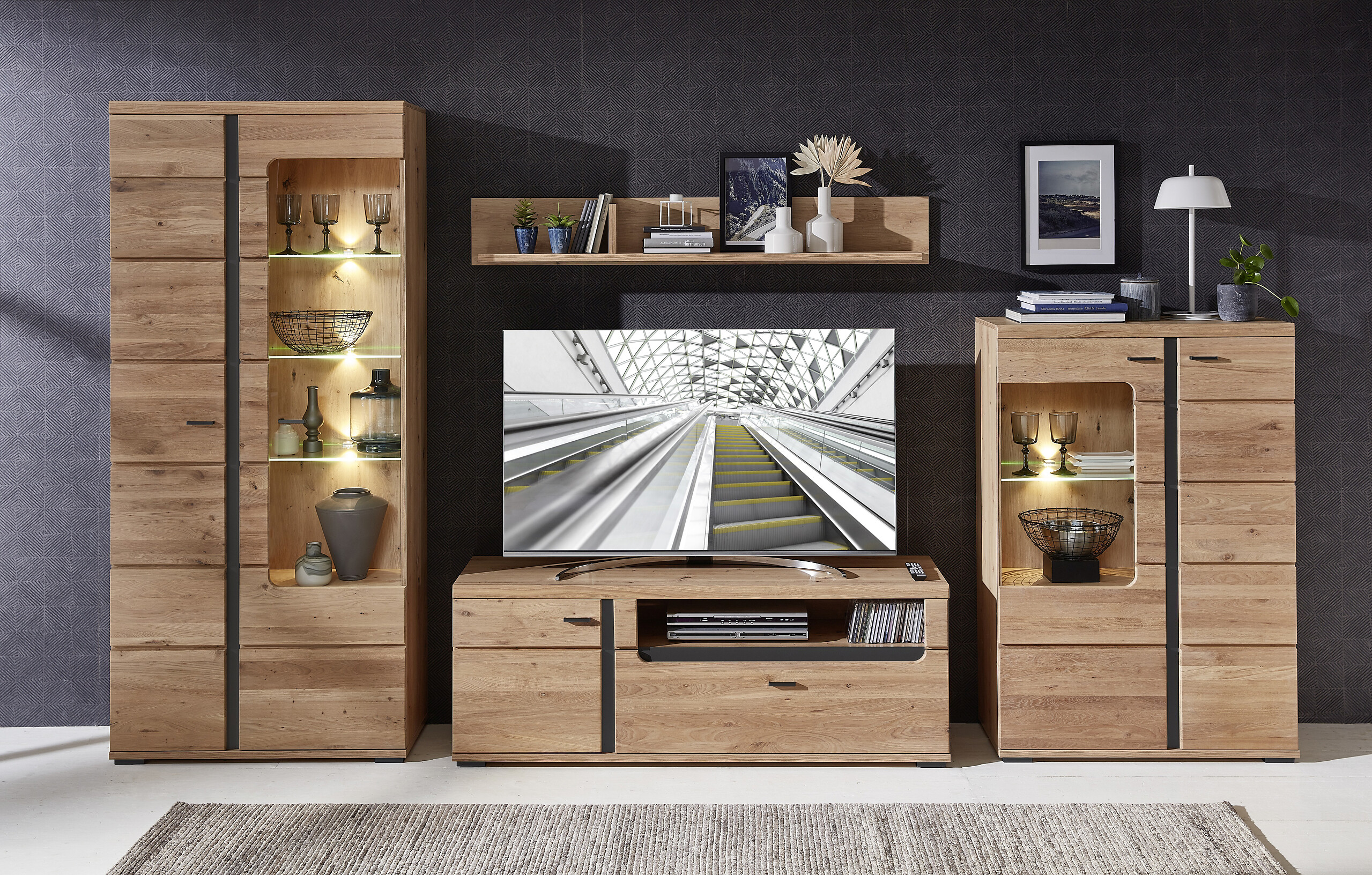 TV-Lowboard Sonos II B/H/T: ca. 180x55x42 cm TV-Lowboard Sonos II B/H/T: ca. 180x55x42 cm