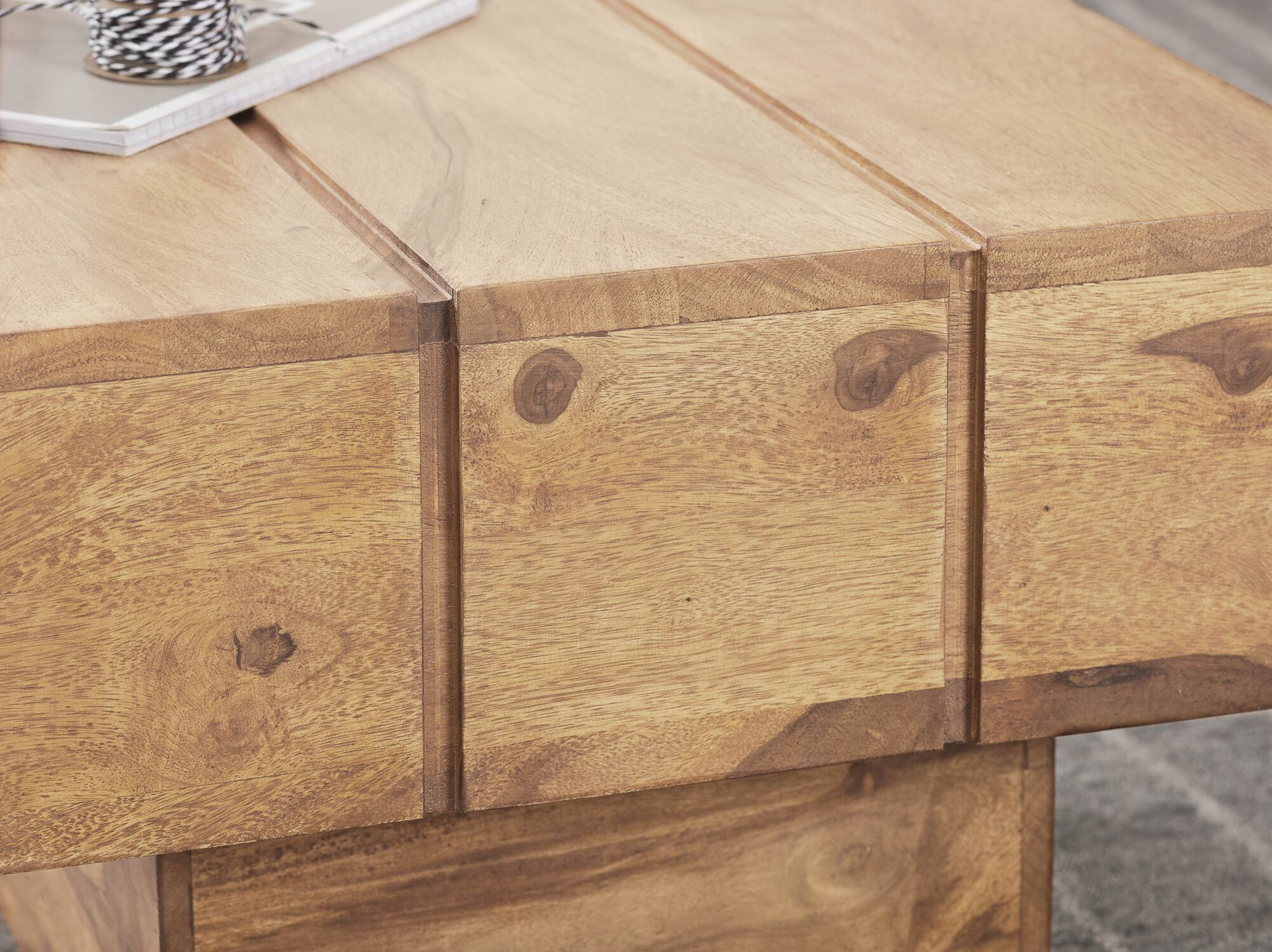 Beistelltisch natur Akazie B/H/T: ca. 44x30x44 cm