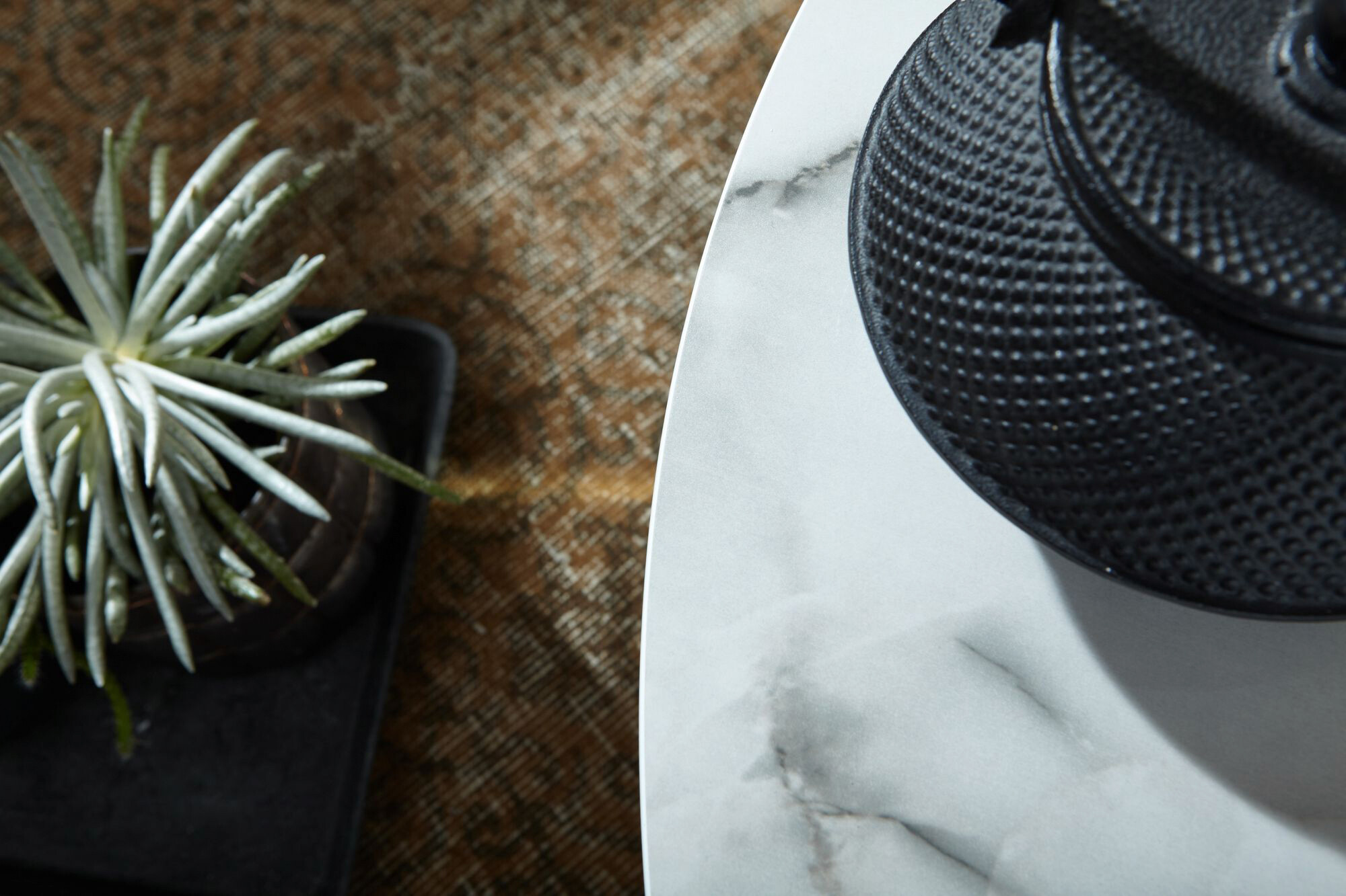 Wohnling Couchtisch weiß Marmor gold MDF Stahl B/H/T: ca. 80x35x80 cm