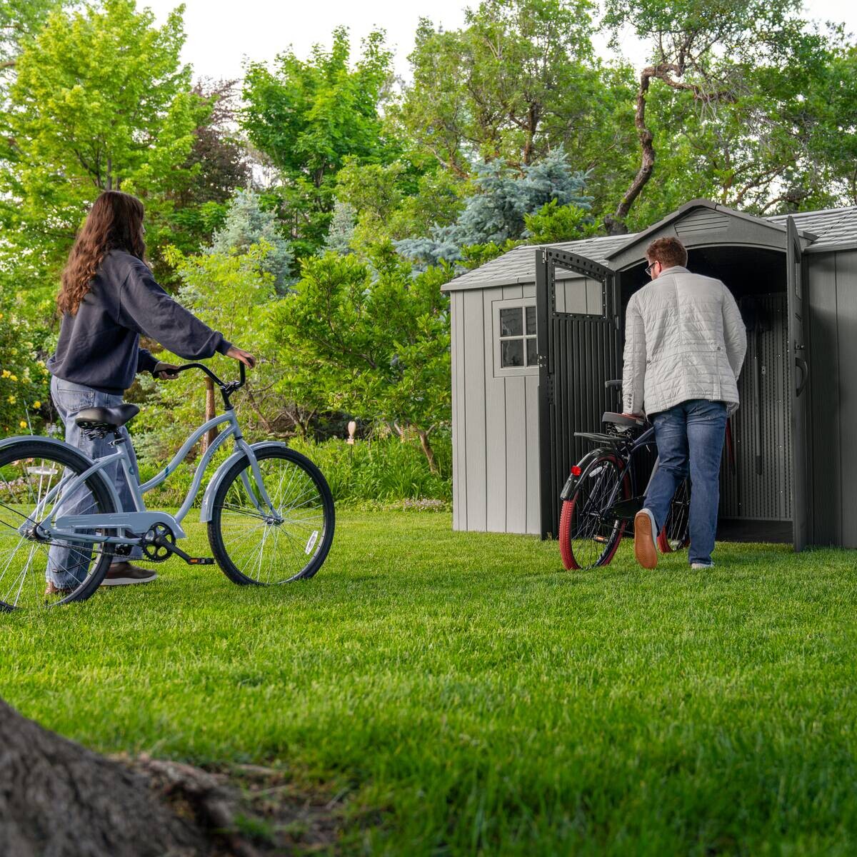 Lifetime Gerätehaus Pluto grau B/H/L: ca. 356,2x225,3x213,3 cm