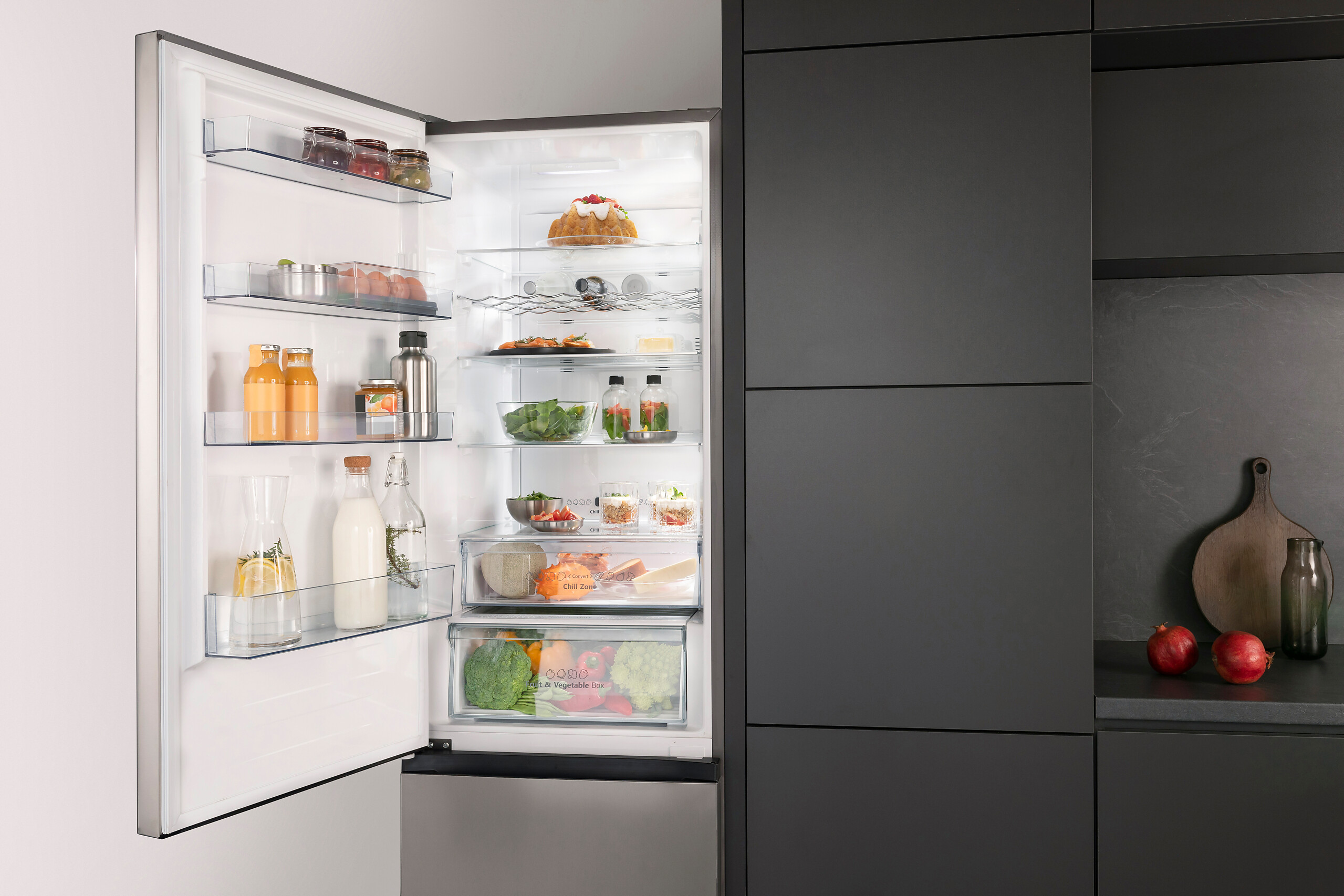 Hisense Kühl-/Gefrierkombination RM469N4ACD Silbergrau