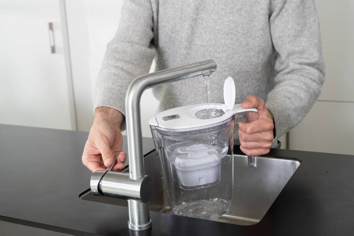 Wasserfilter-Kanne transparent Kunststoff