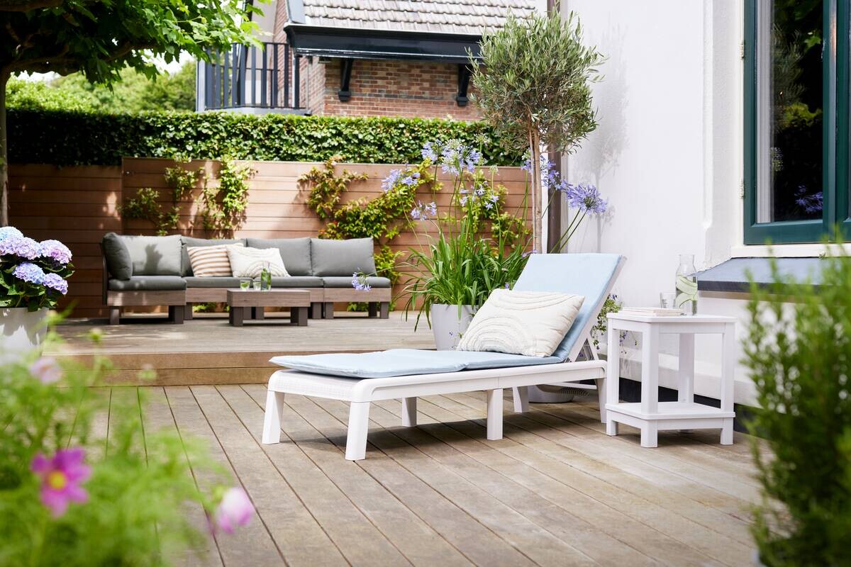 Jardin Sonnenliege Mallorca weiß Kunststoff B/H/L: ca. 59x255x78 cm