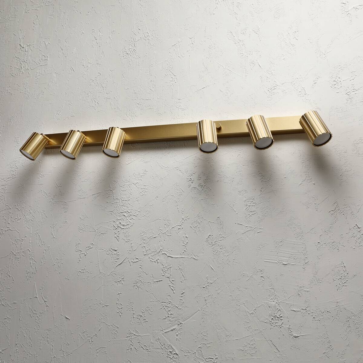 Lamkur Strahler Prisma gold Stahl B/H/L: ca. 6,5x16,5x117 cm 6 Brennstellen