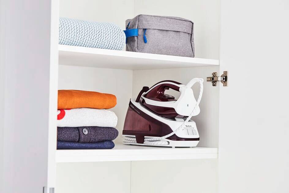 Tefal Dampfbügelautomat SV6120 lila weiß Kunststoff Stahl B/H/T: ca. 18x26x37 cm