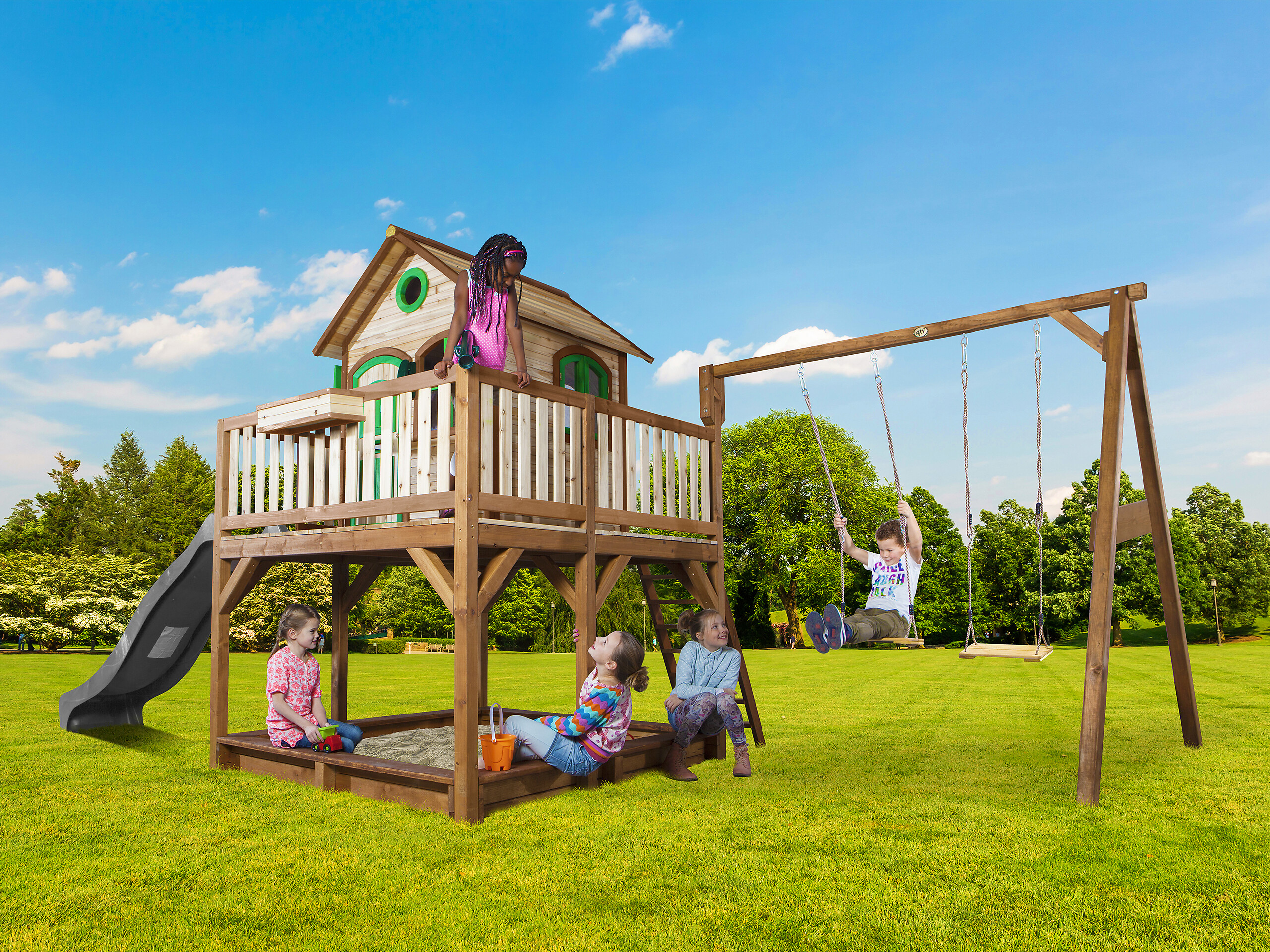 AXI Spielhaus Liam braun B/H/L: ca. 613x291x277 cm