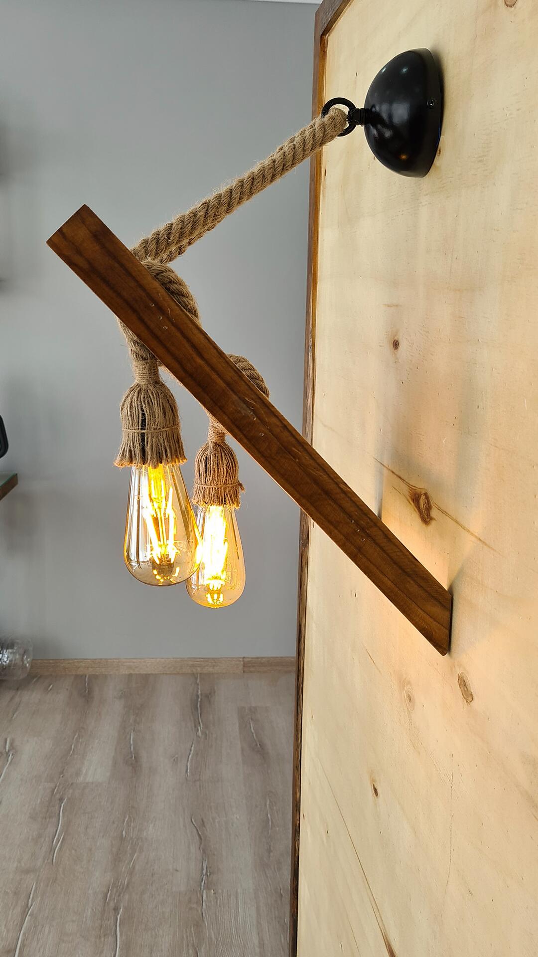 Opviq Wandleuchte nussbaum Kiefer B/H/L: ca. 25x23x45 cm E27 1 Brennstellen