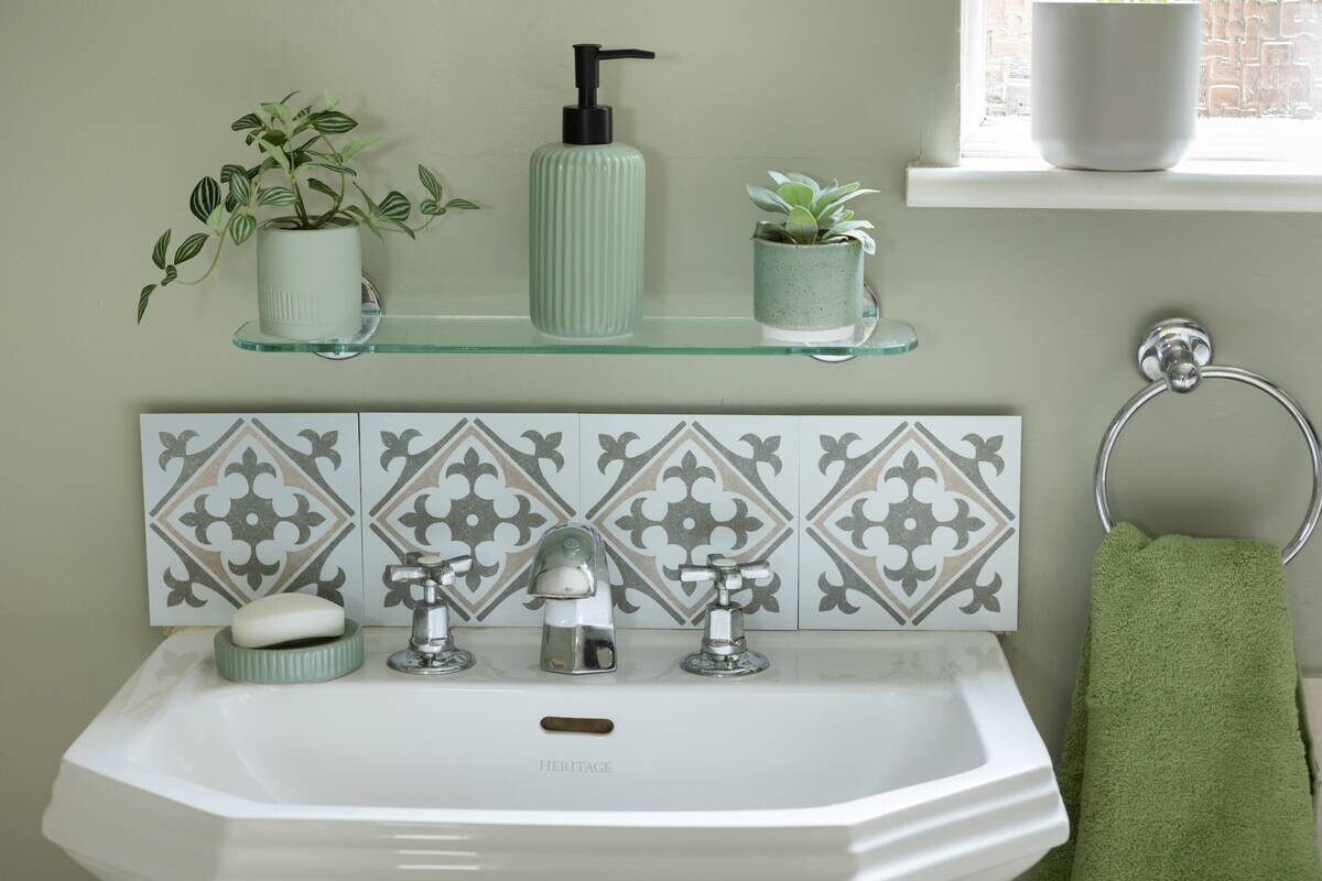 d-c-fix Wandfliese selbstklebend olive B/L: ca. 15,25x15,25 cm