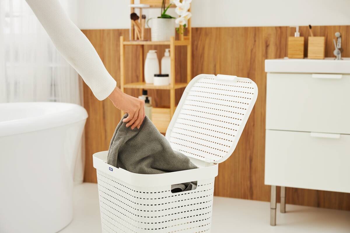 Rotho Wäschesammler COUNTRY weiß B/H/L: ca. 32x57,2x42 cm