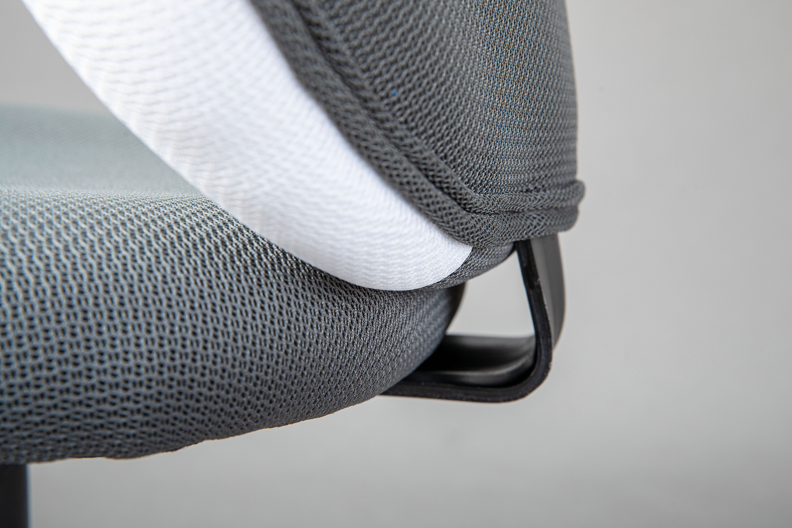 Drehstuhl Jessi dunkelgrau weiß