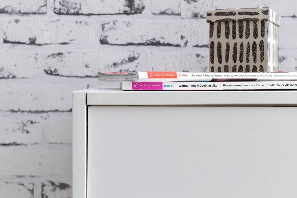 Aktenschrank weiß B/H/T: ca. 60x107,5x28,5 cm