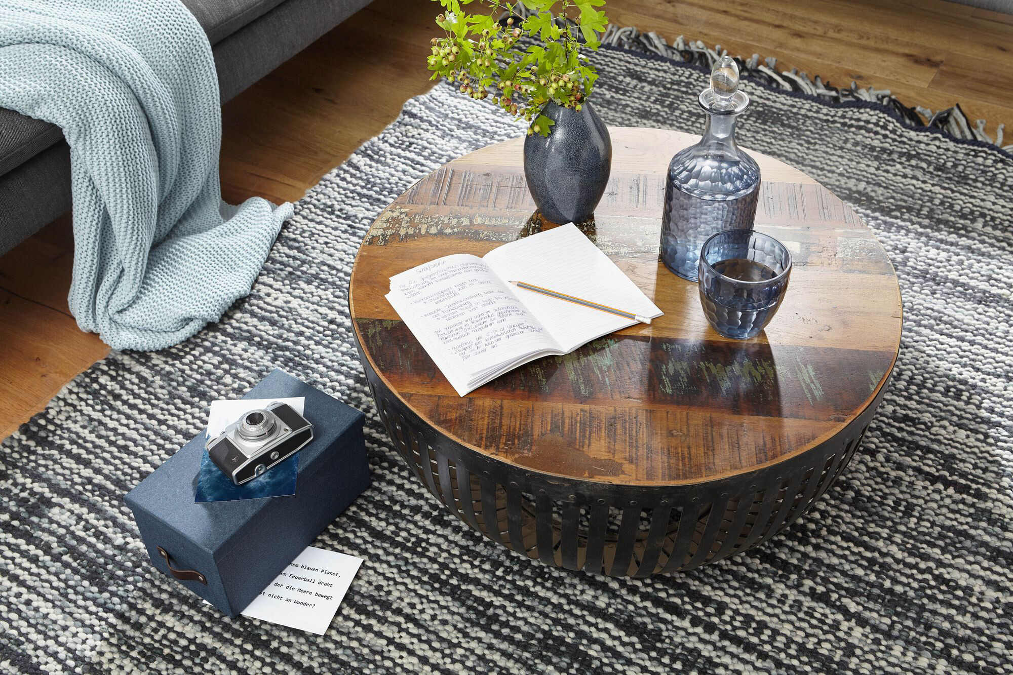 Wohnling Couchtisch braun schwarz Echtholz Eisen B/H/T: ca. 70x33x70 cm