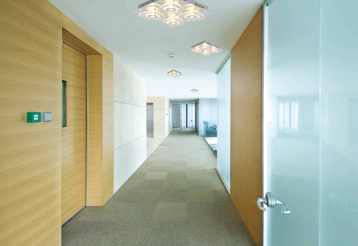 Näve Leuchten LED-Wand- und Deckenleuchte Lucca NV1190959 silber Metall Glas B/H/L: ca. 31x7x31 cm null 4 Brennstellen