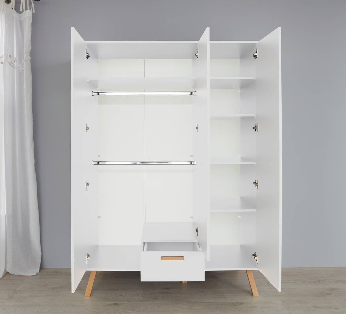 Kleiderschrank Mats weiß B/H/T: ca. 130x190x60 cm