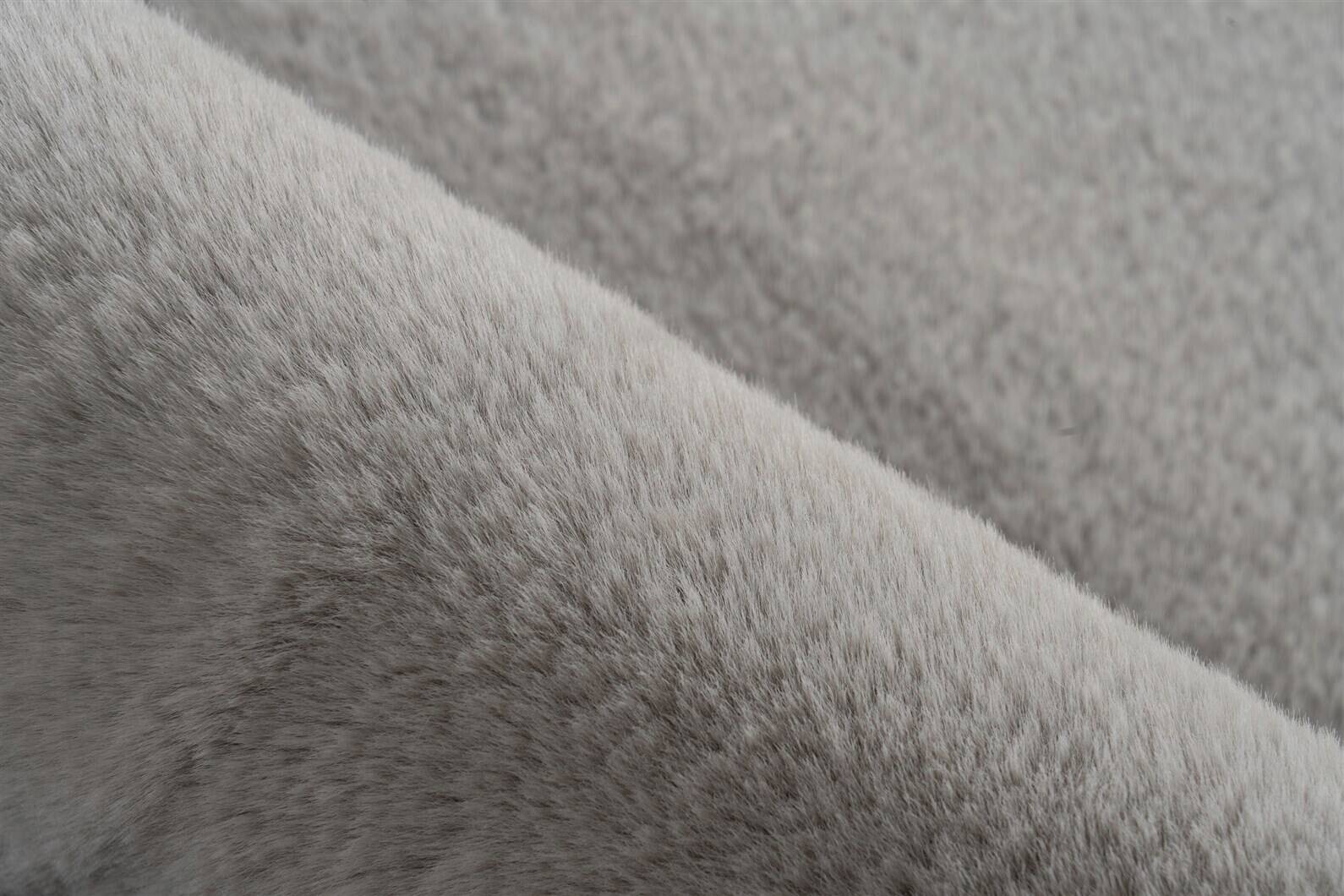 Kayoom Kurzflorteppich Badematte Rabbit Light 325 hellgrau B/H/L: ca. 50x2,4x90 cm