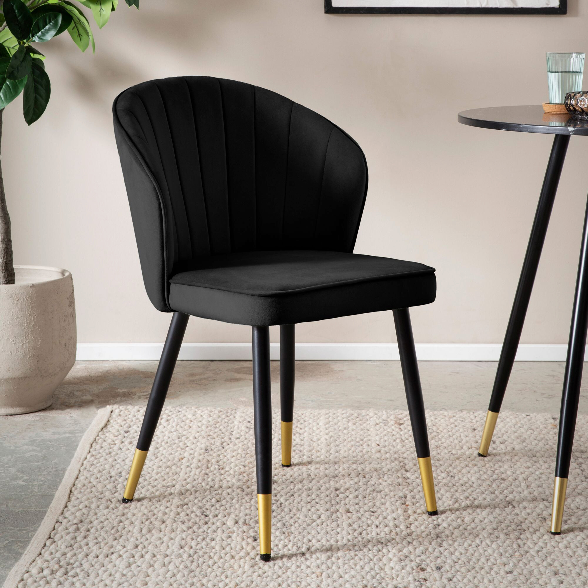 Stuhl 2er Set schwarz Polyester B/H/T: ca. 55x83x53 cm Stuhl 2er Set schwarz Polyester B/H/T: ca. 55x83x53 cm