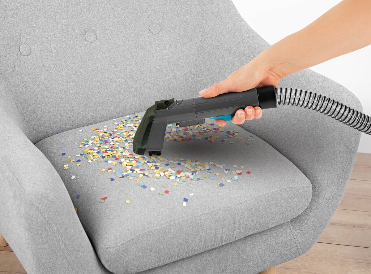 CLEANmaxx Polster -und Teppichreiniger 16382 grau blau Kunststoff B/H/L: ca. 22x27x26 cm ca. 330 W