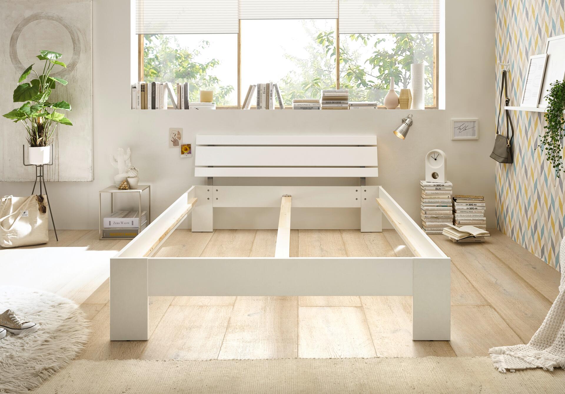 Futonbett Brest weiß Liegefläche B/L: ca. 140x200 cm